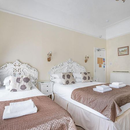 Summerlands Guest House Torquay Buitenkant foto