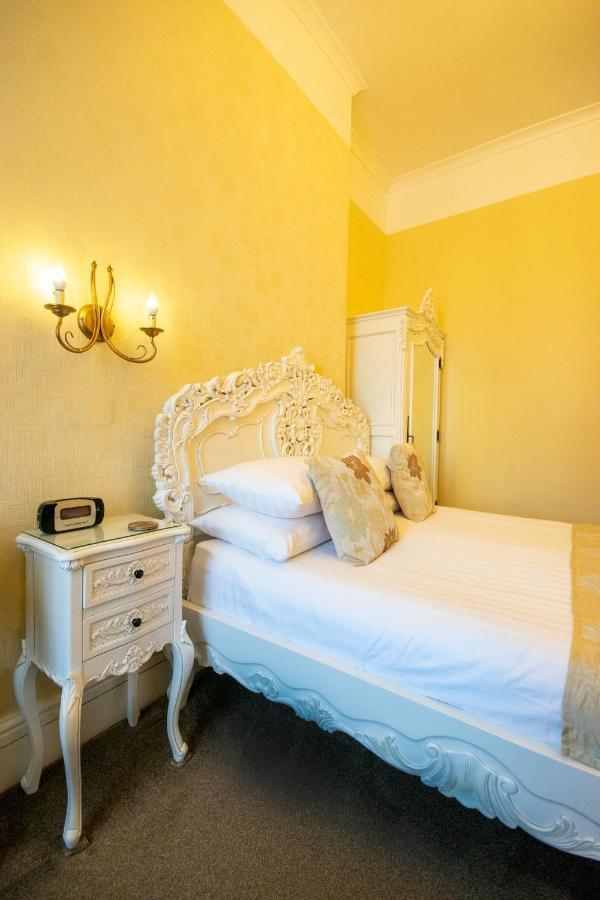 Summerlands Guest House Torquay Buitenkant foto