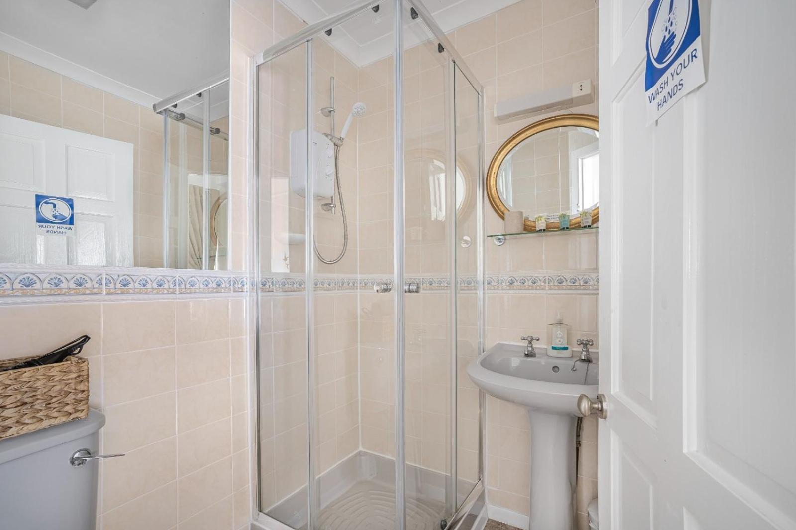 Summerlands Guest House Torquay Buitenkant foto