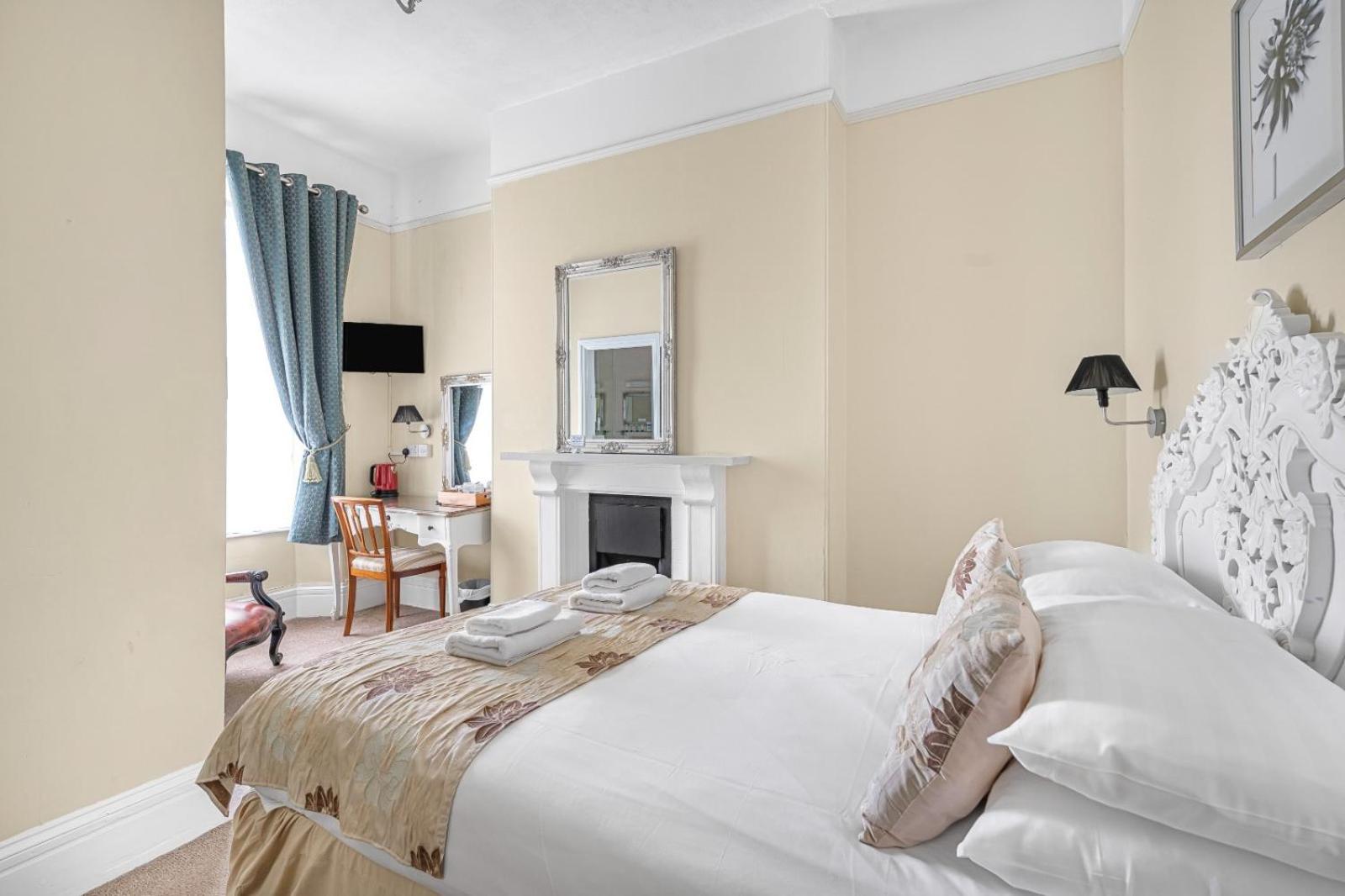 Summerlands Guest House Torquay Buitenkant foto