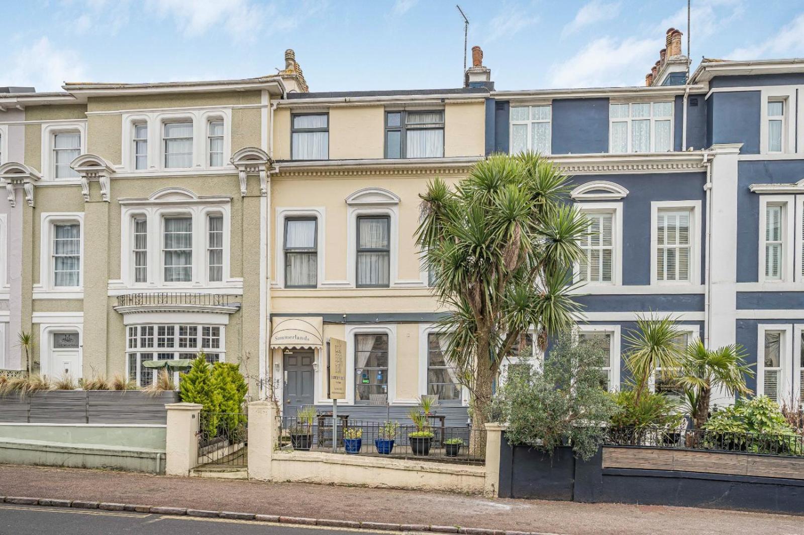 Summerlands Guest House Torquay Buitenkant foto