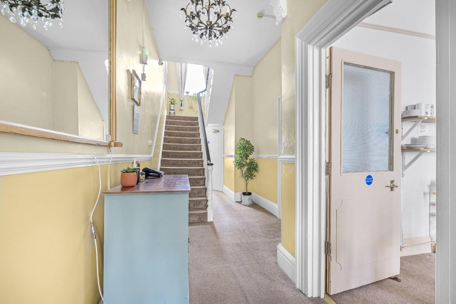 Summerlands Guest House Torquay Buitenkant foto